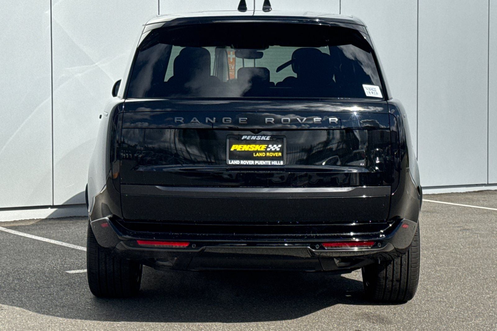 2026 Land Rover Range Rover SE LWB