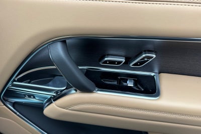 2026 Land Rover Range Rover SE LWB