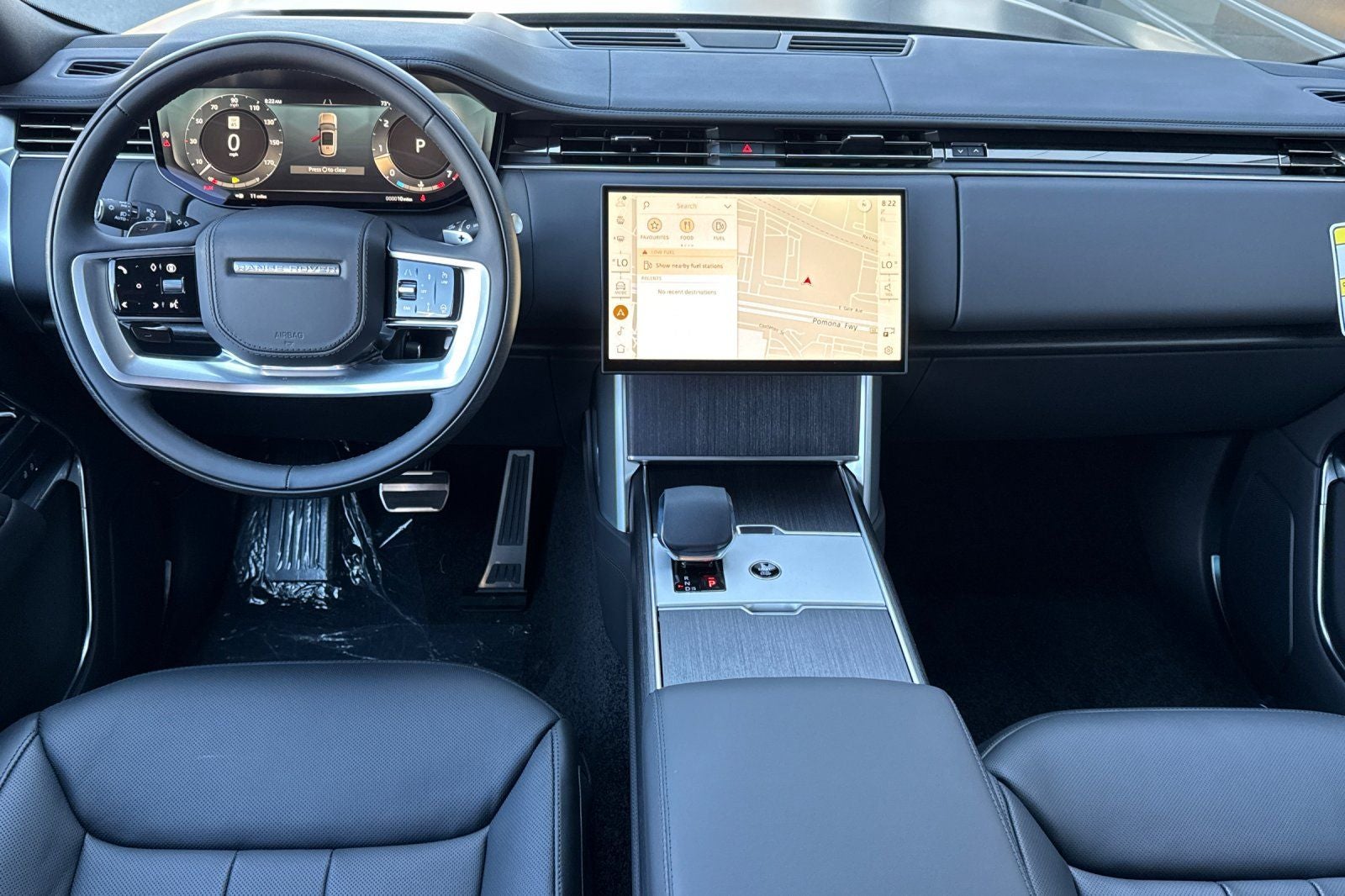 2026 Land Rover Range Rover SE LWB