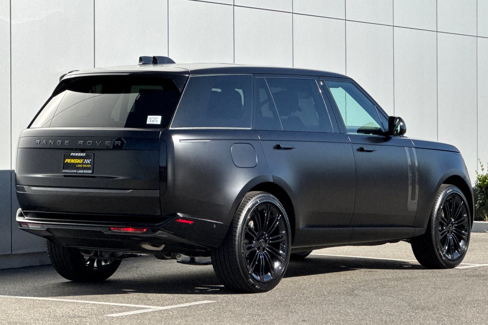 2026 Land Rover Range Rover SE LWB