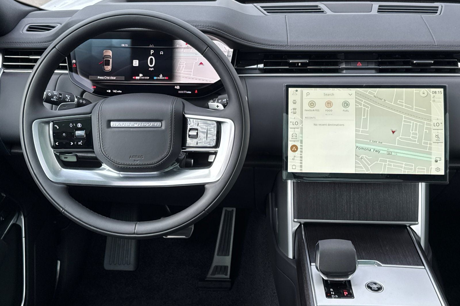 2026 Land Rover Range Rover SE LWB