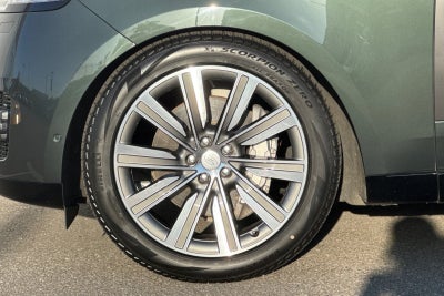 2023 Land Rover Range Rover SE LWB