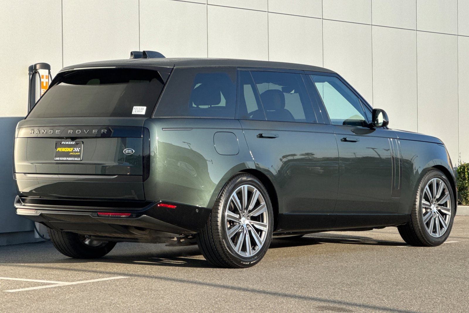 2023 Land Rover Range Rover SE LWB