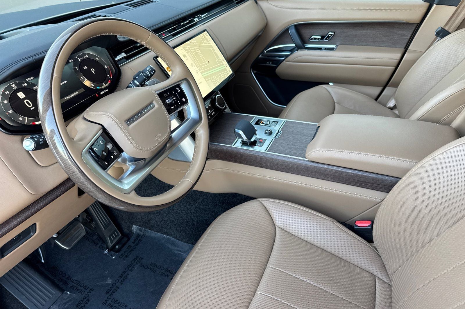 2023 Land Rover Range Rover SE LWB