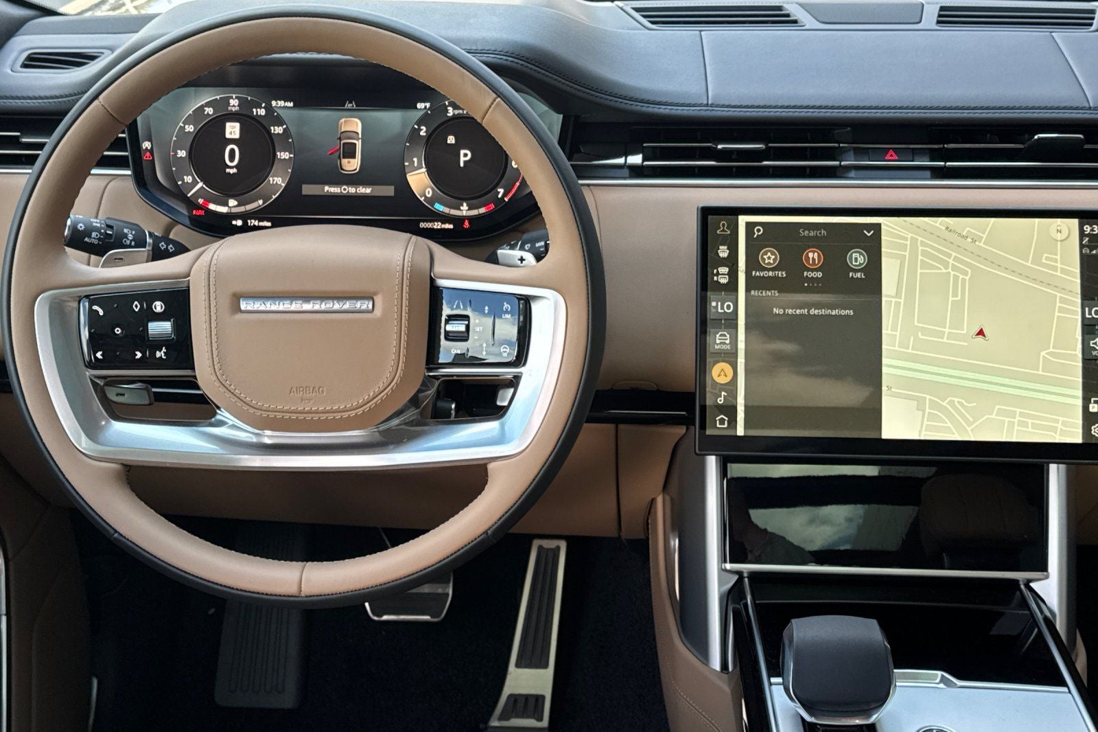 2026 Land Rover Range Rover SE LWB