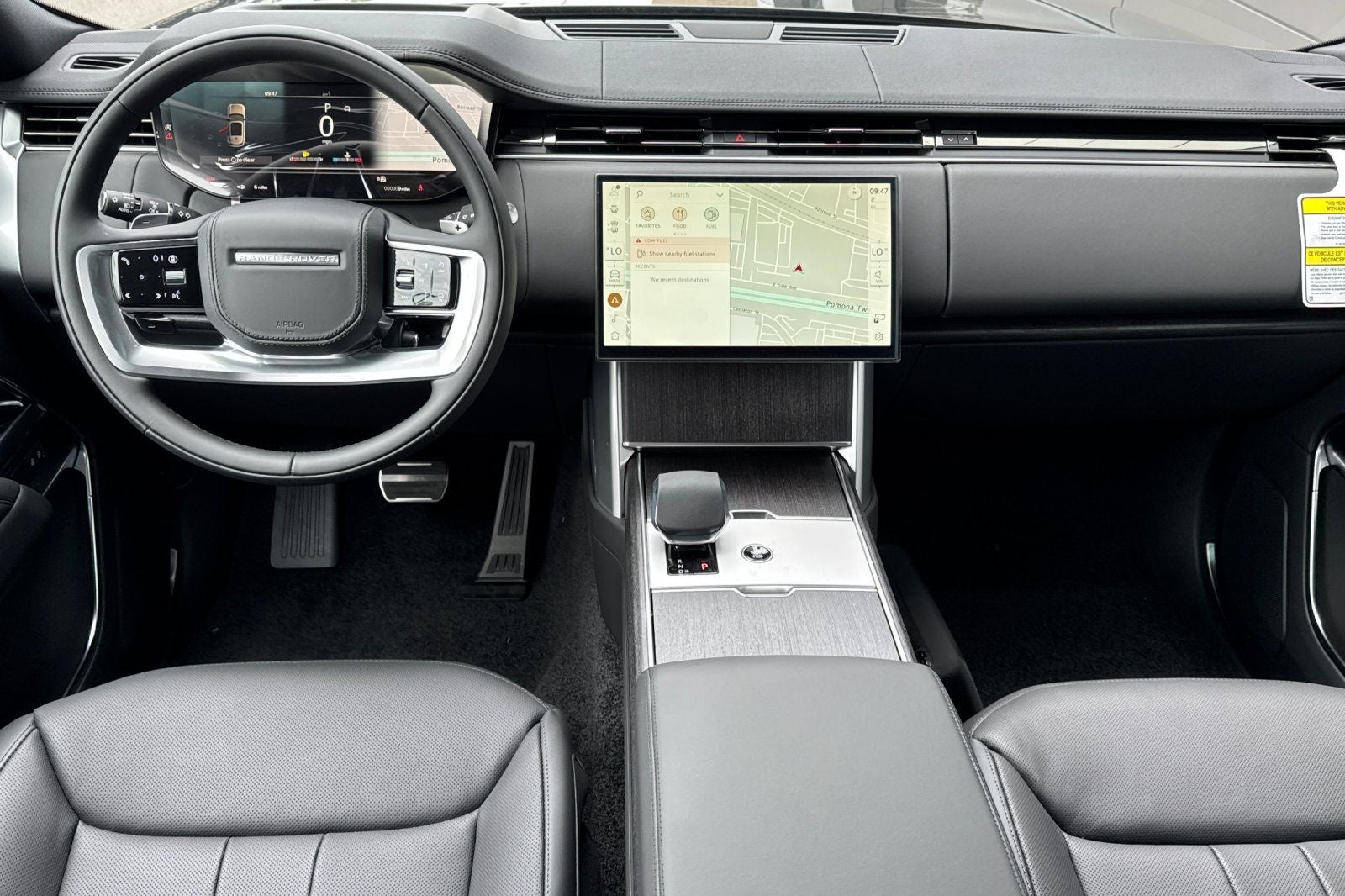 2026 Land Rover Range Rover SE LWB