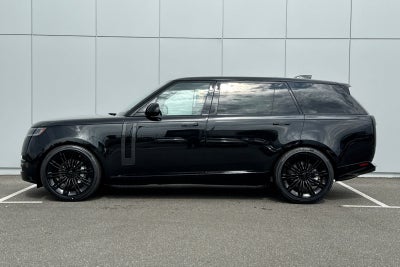 2026 Land Rover Range Rover SE LWB