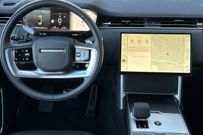 2026 Land Rover Range Rover SE LWB