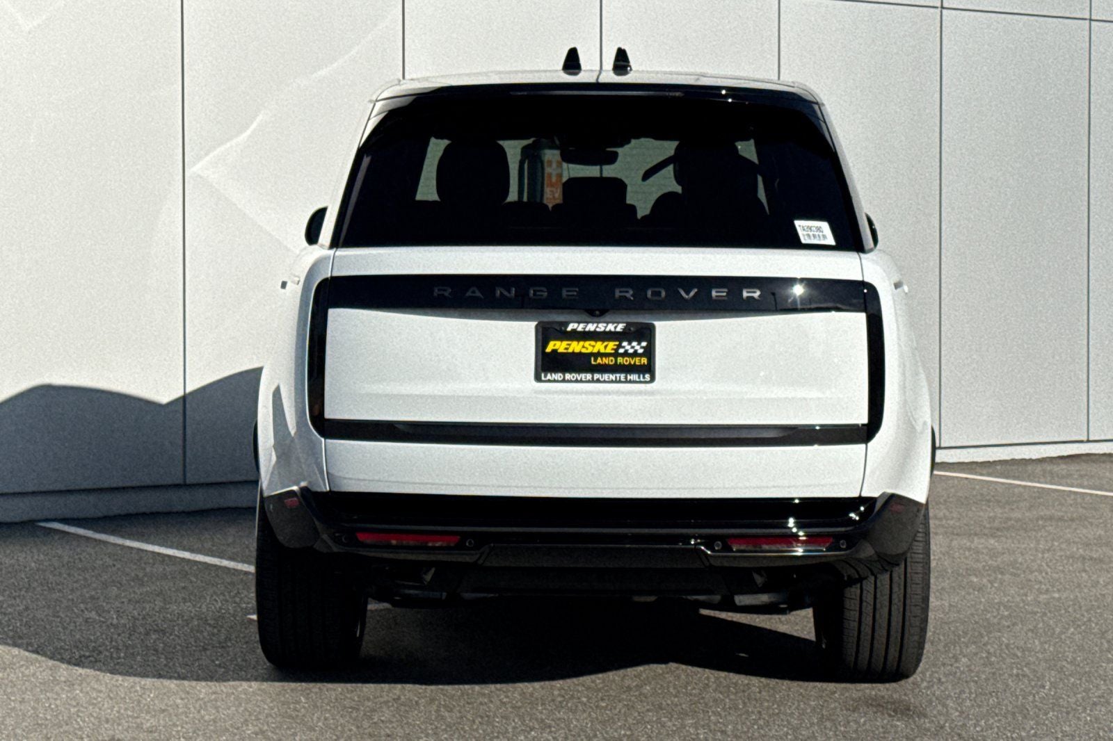 2026 Land Rover Range Rover SE LWB