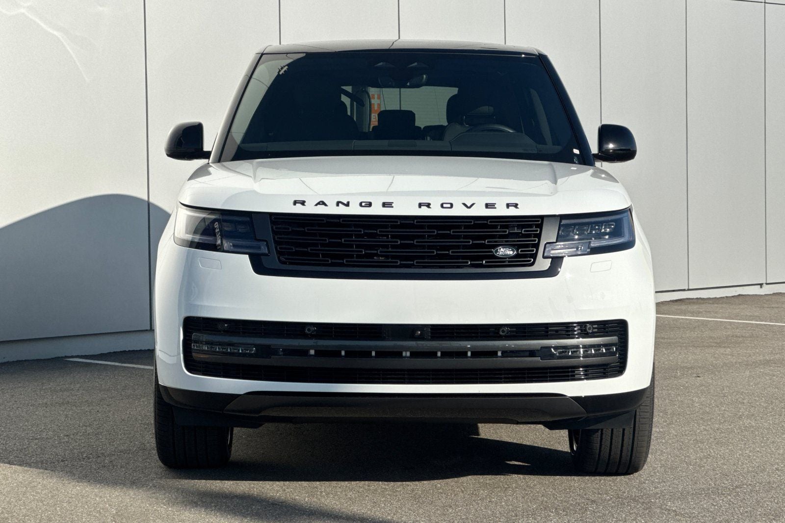 2026 Land Rover Range Rover SE LWB