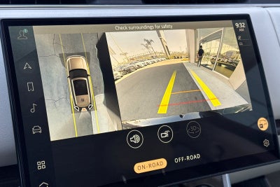 2023 Land Rover Range Rover SE LWB