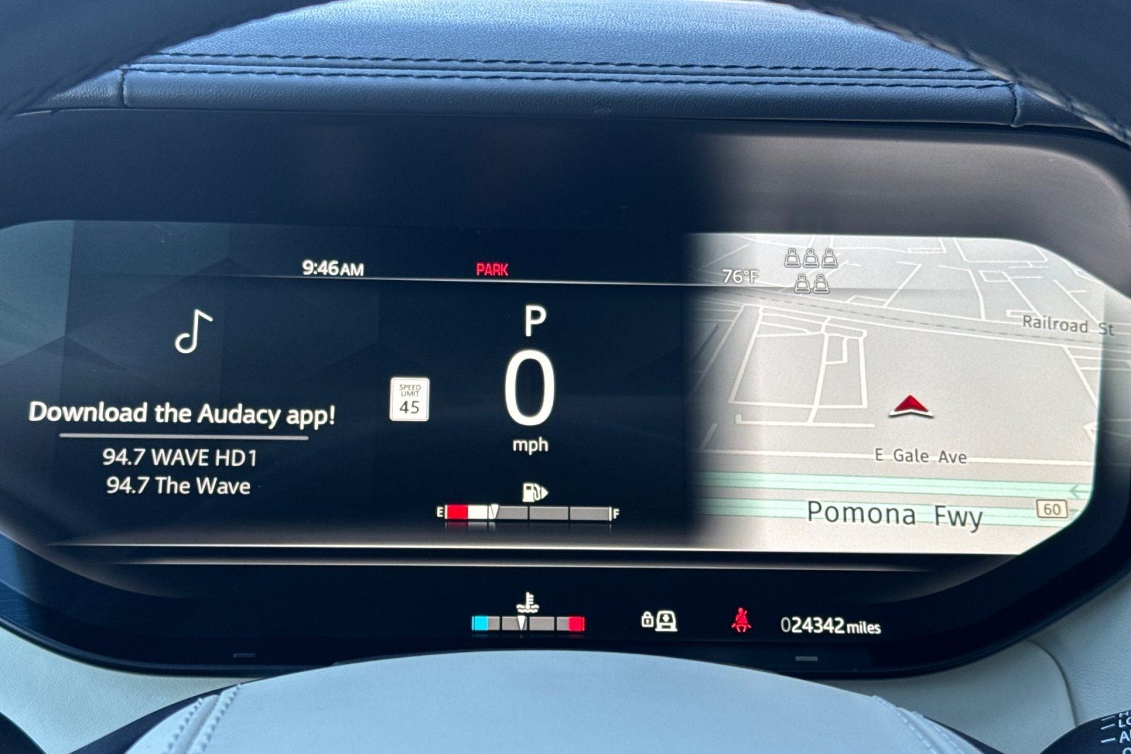 2023 Land Rover Range Rover SE LWB