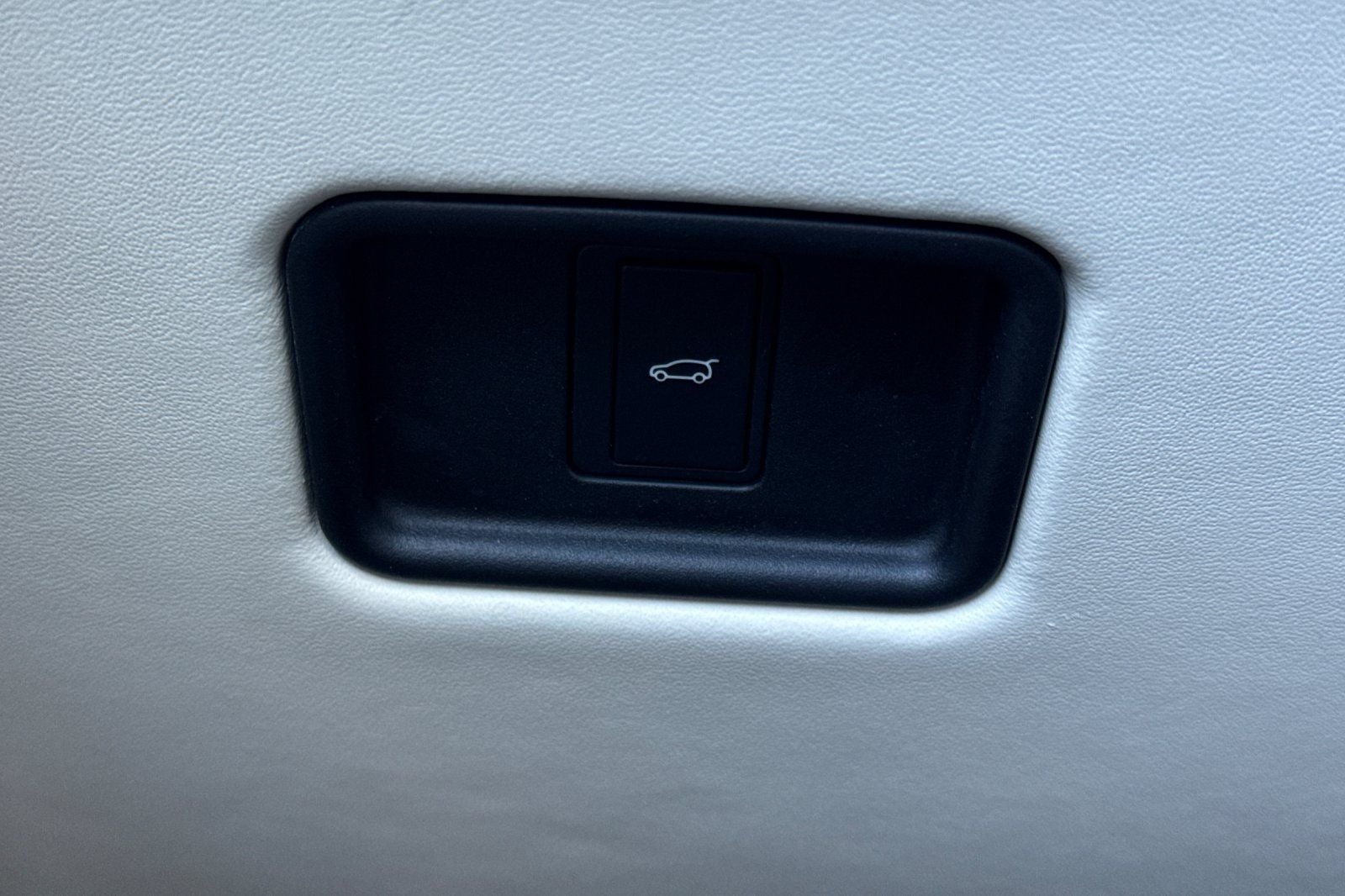 2023 Land Rover Range Rover SE LWB