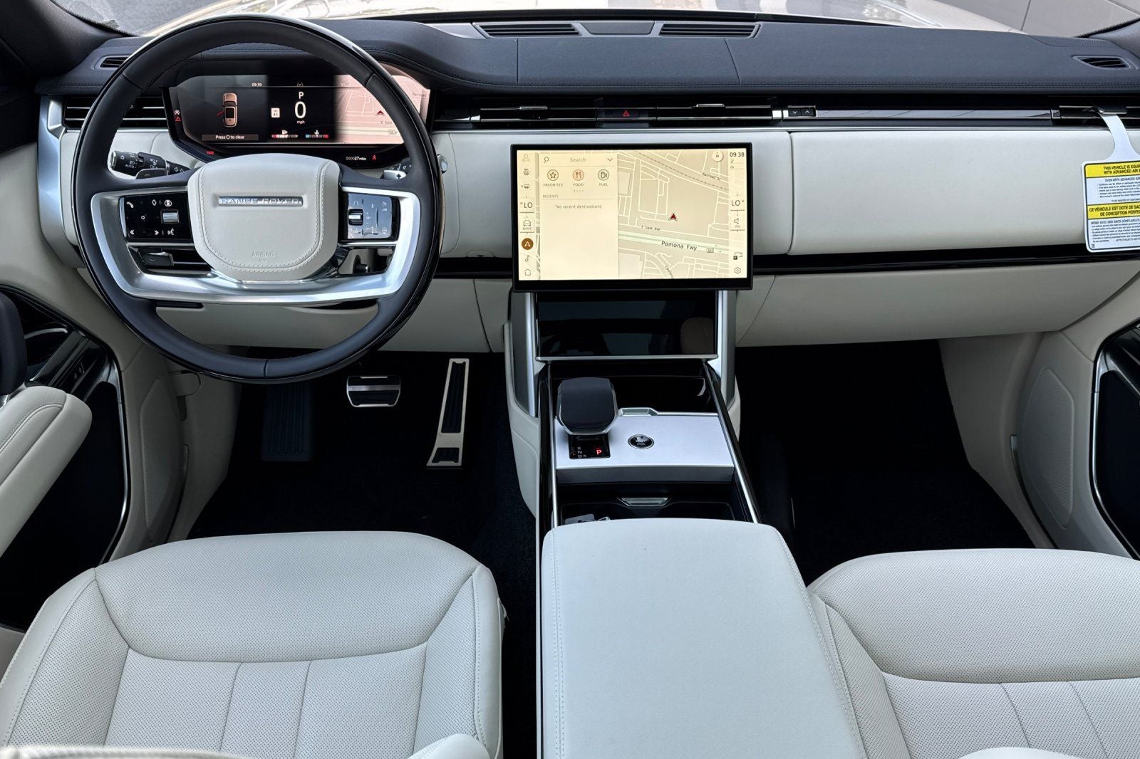 2026 Land Rover Range Rover SE LWB