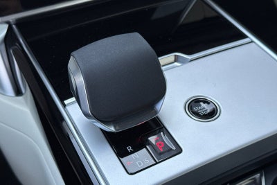2026 Land Rover Range Rover SE LWB