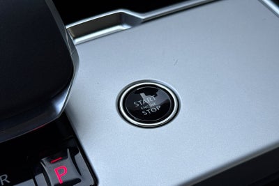 2026 Land Rover Range Rover SE LWB