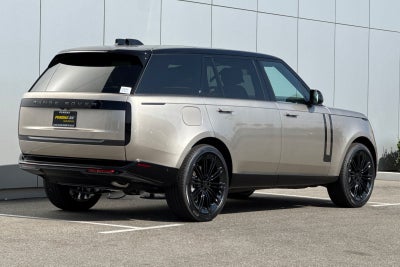 2026 Land Rover Range Rover SE LWB