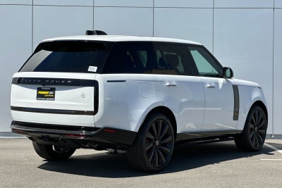 2025 Land Rover Range Rover SV