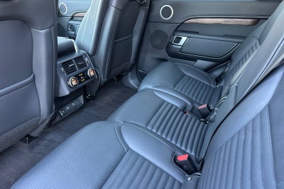2025 Land Rover Discovery Dynamic SE