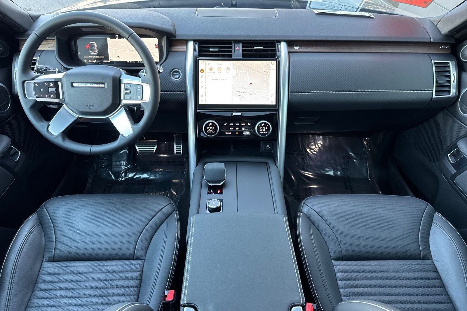 2025 Land Rover Discovery Dynamic SE