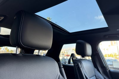 2025 Land Rover Discovery Dynamic SE
