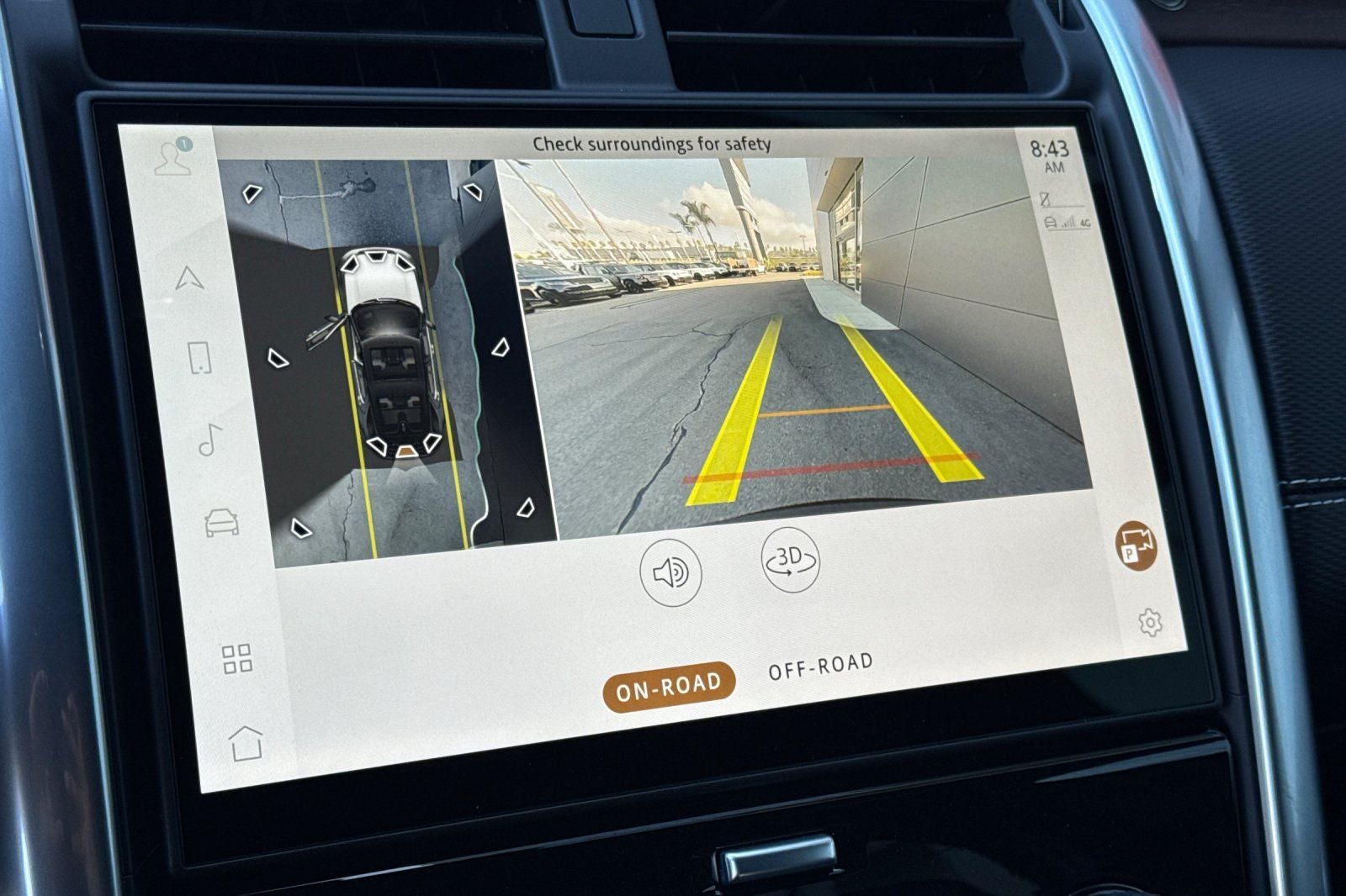 2025 Land Rover Discovery Dynamic SE