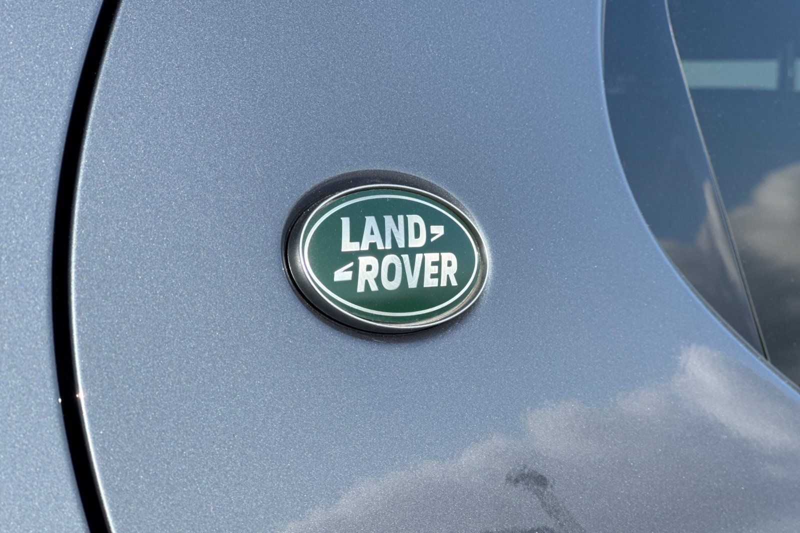 2025 Land Rover Discovery Dynamic SE