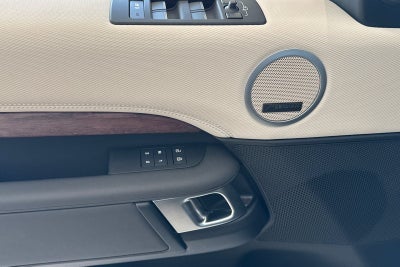 2026 Land Rover Discovery Dynamic SE