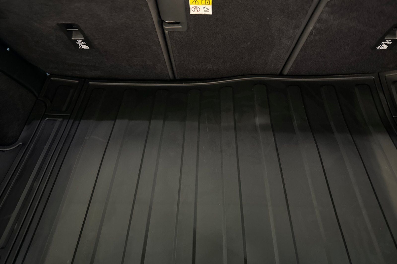 2026 Land Rover Discovery Dynamic SE