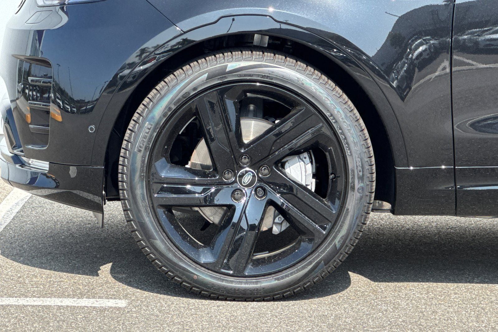 2026 Land Rover Discovery Dynamic SE