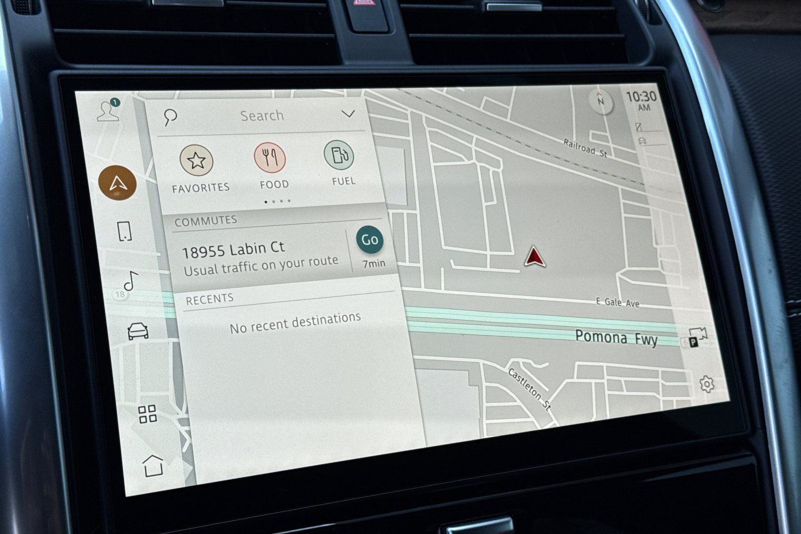 2025 Land Rover Discovery Dynamic SE
