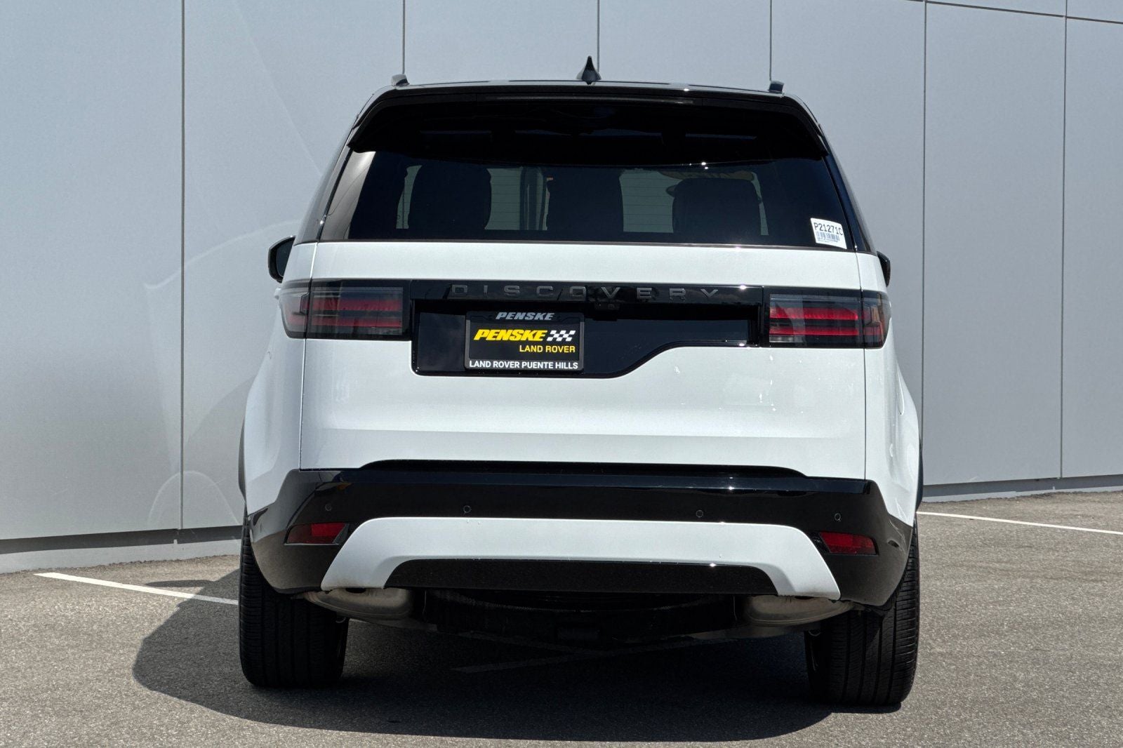 2025 Land Rover Discovery Dynamic SE