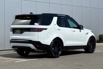 2025 Land Rover Discovery Dynamic SE