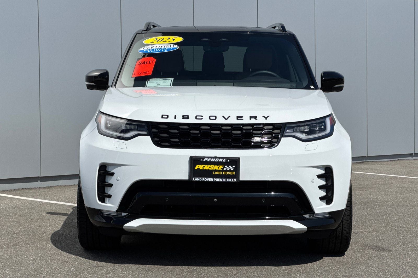2025 Land Rover Discovery Dynamic SE