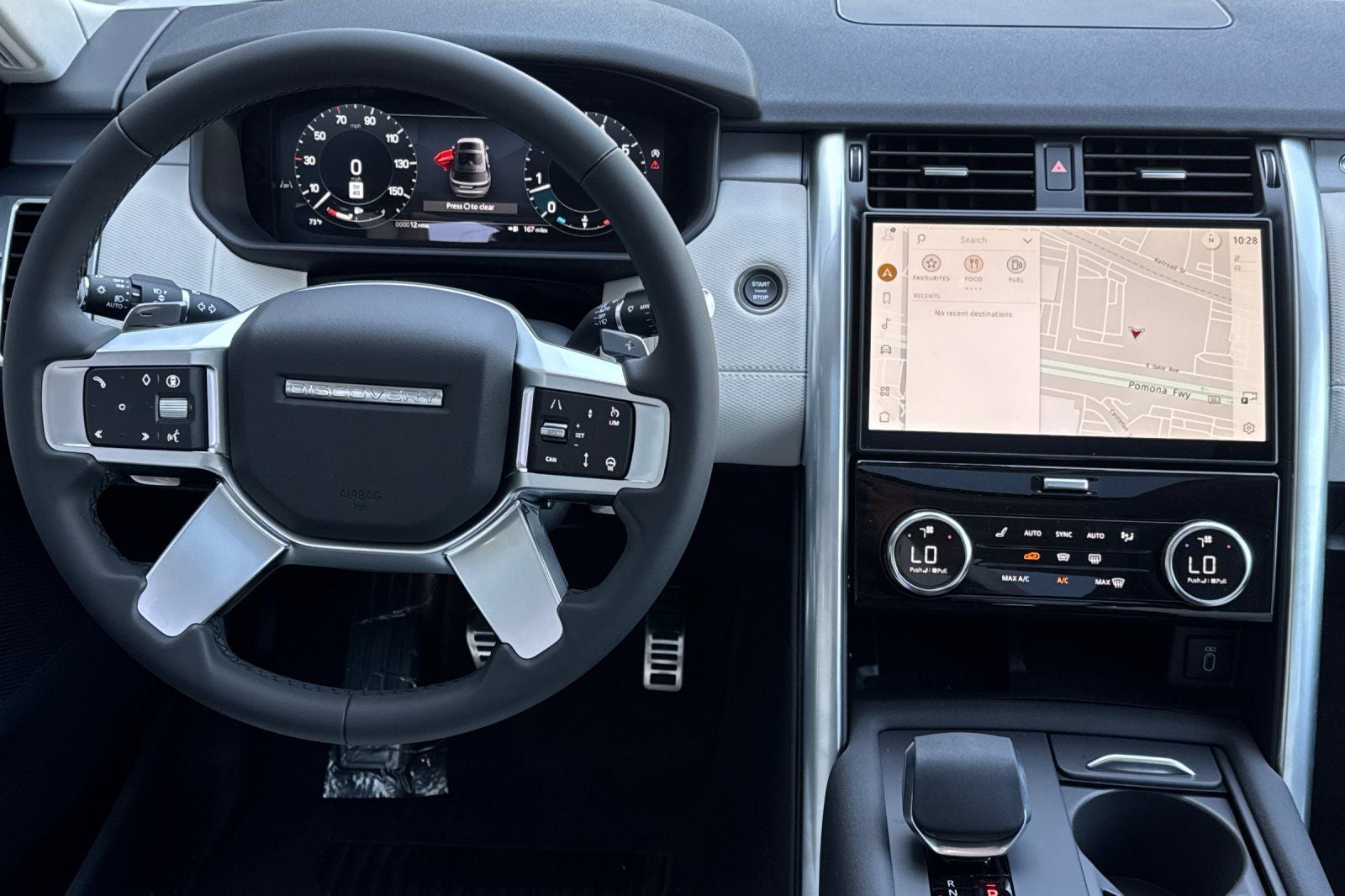 2026 Land Rover Discovery Dynamic SE