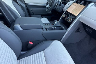 2026 Land Rover Discovery Dynamic SE