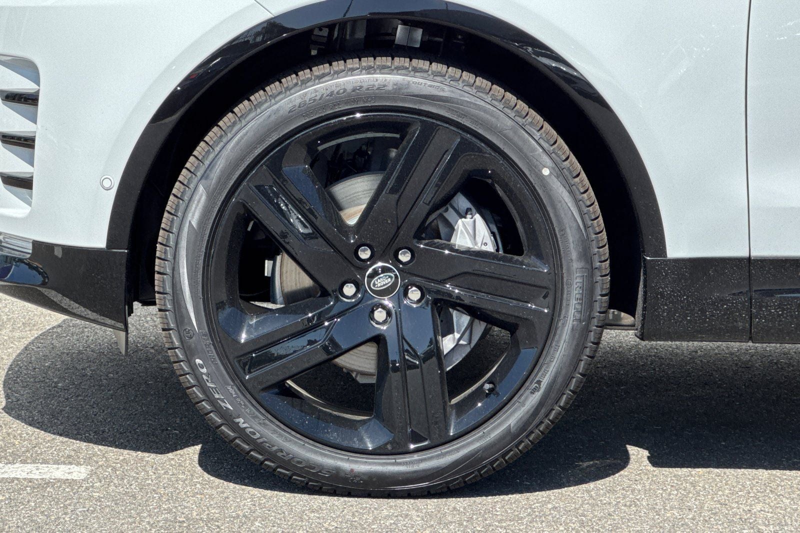 2026 Land Rover Discovery Dynamic SE