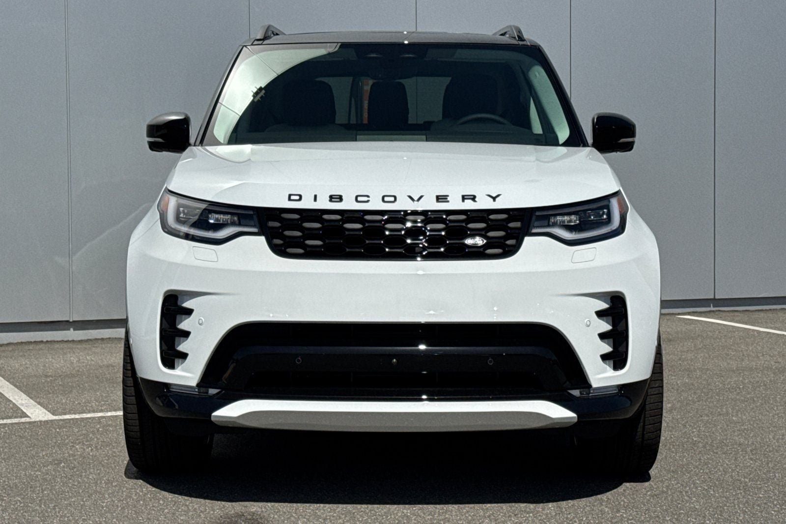 2026 Land Rover Discovery Dynamic SE
