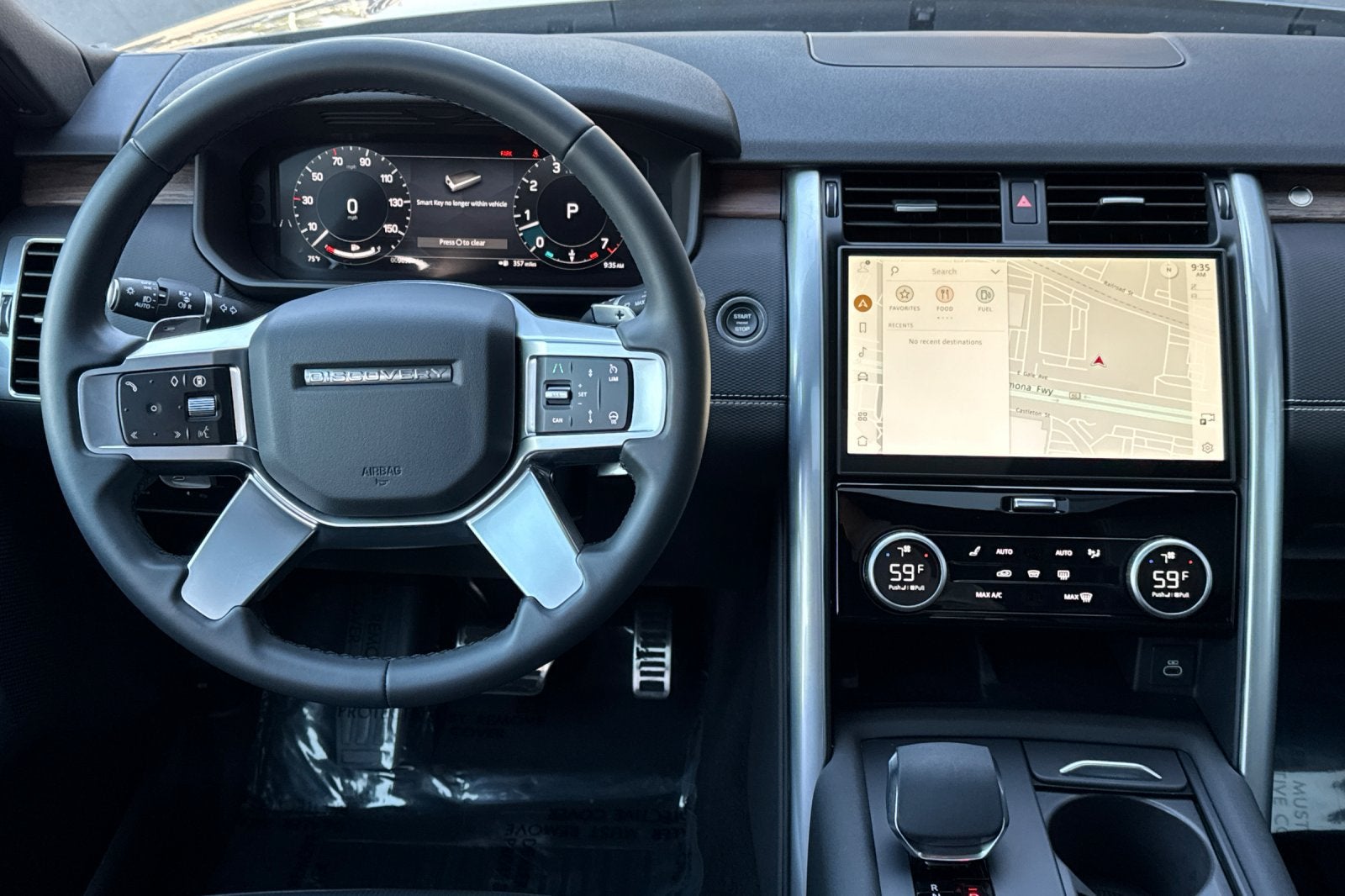 2025 Land Rover Discovery Dynamic SE