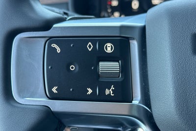 2025 Land Rover Discovery Dynamic SE