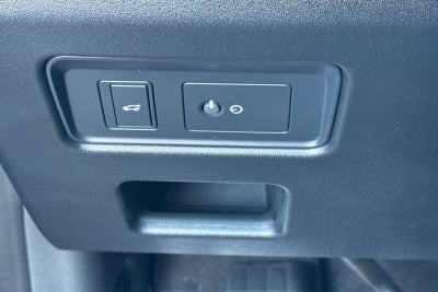 2025 Land Rover Discovery Dynamic SE