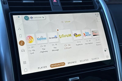 2025 Land Rover Discovery Dynamic SE