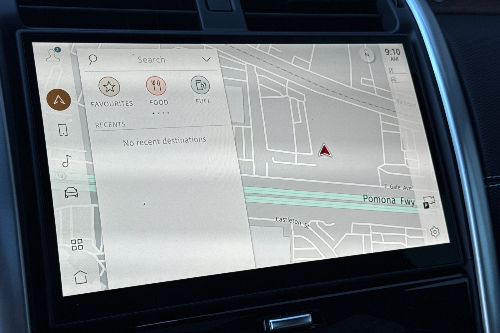 2025 Land Rover Discovery Dynamic SE