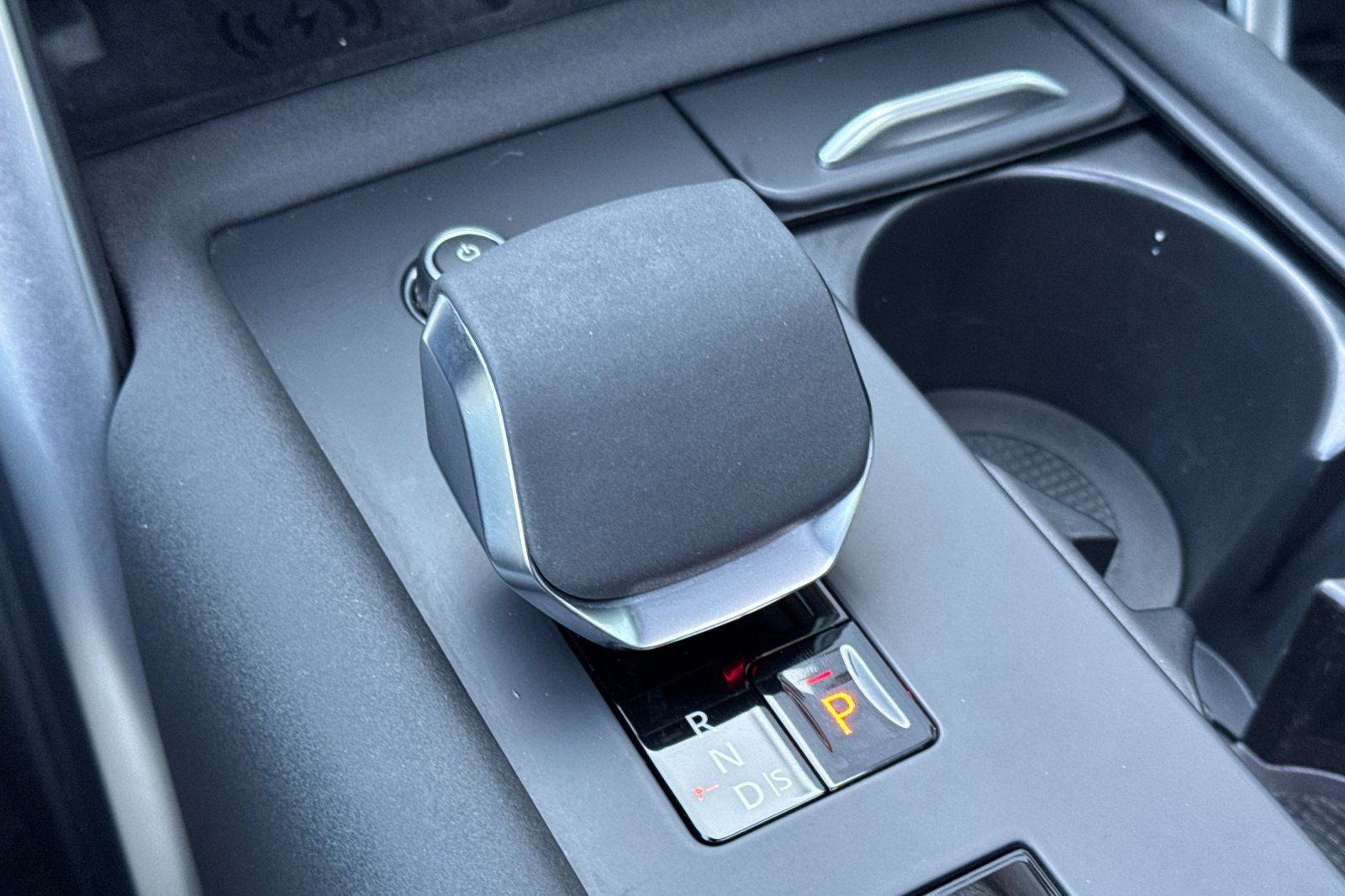 2023 Land Rover Discovery S R-Dynamic