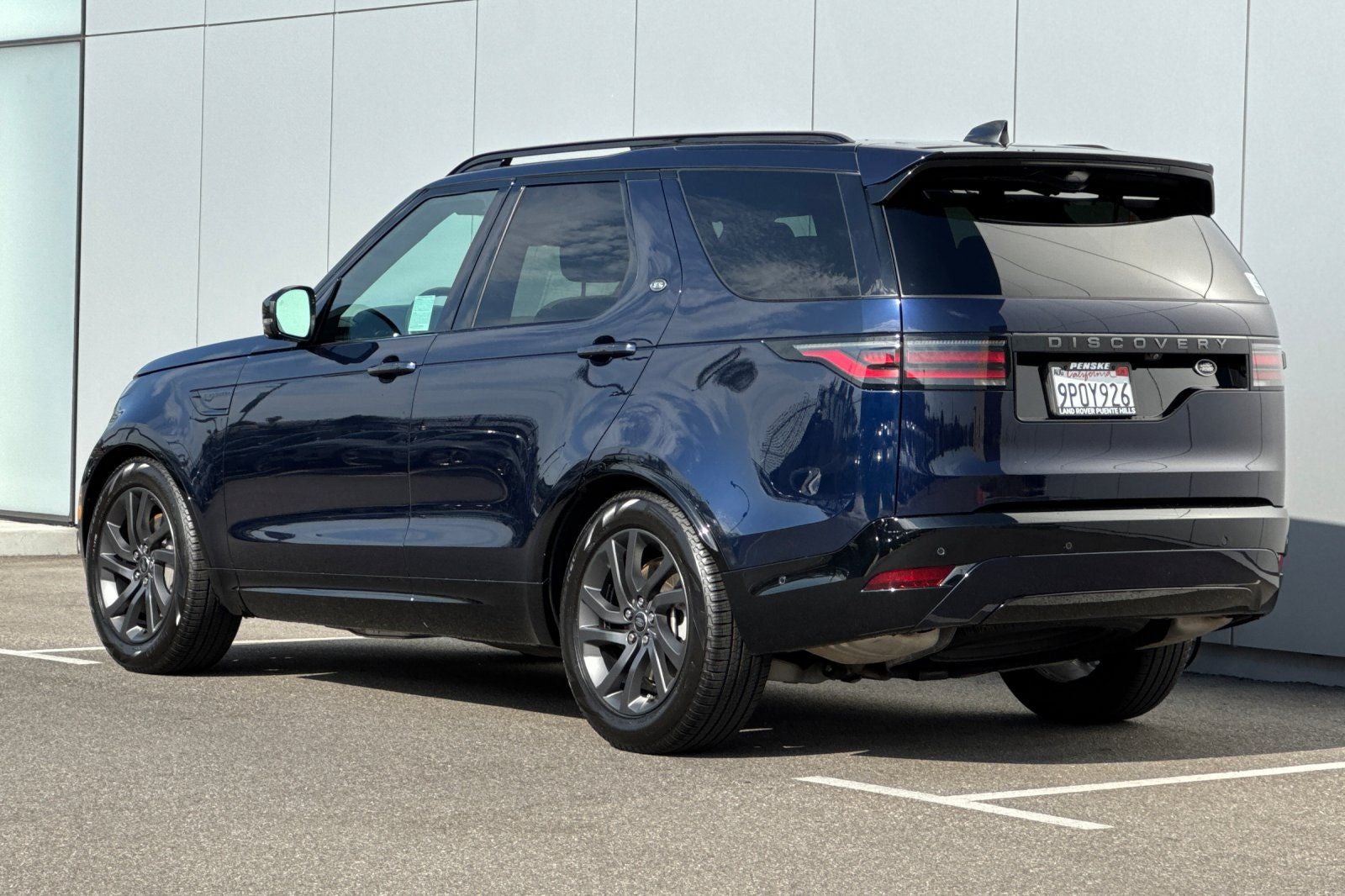 2023 Land Rover Discovery S R-Dynamic