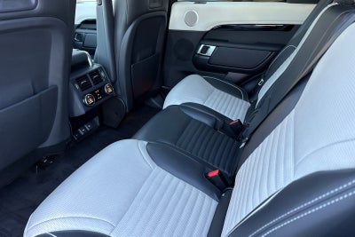2023 Land Rover Discovery Metropolitan Edition