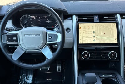2023 Land Rover Discovery Metropolitan Edition