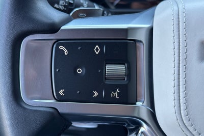 2023 Land Rover Discovery Metropolitan Edition