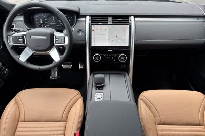 2026 Land Rover Discovery Gemini Edition