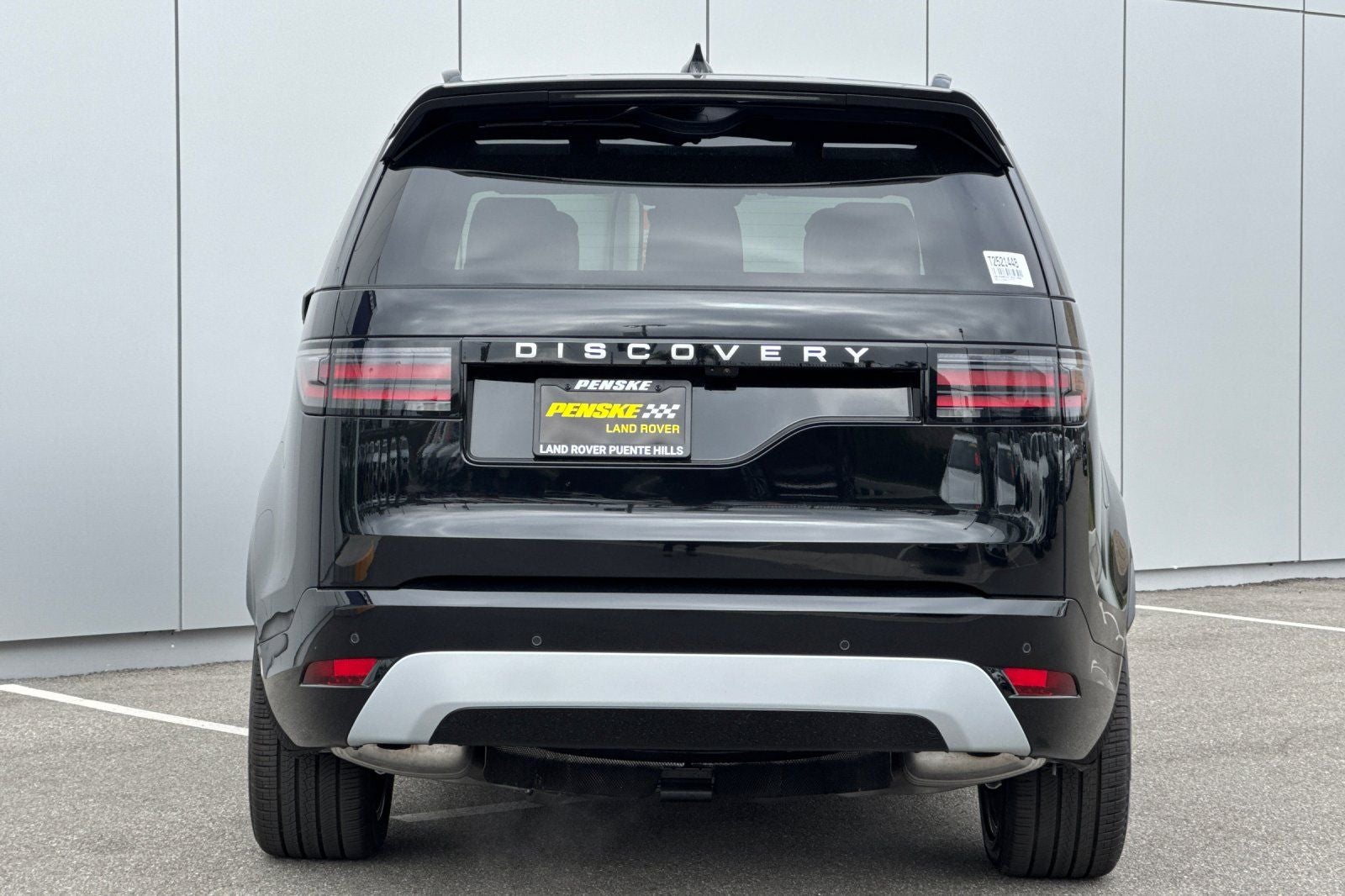 2026 Land Rover Discovery Gemini Edition
